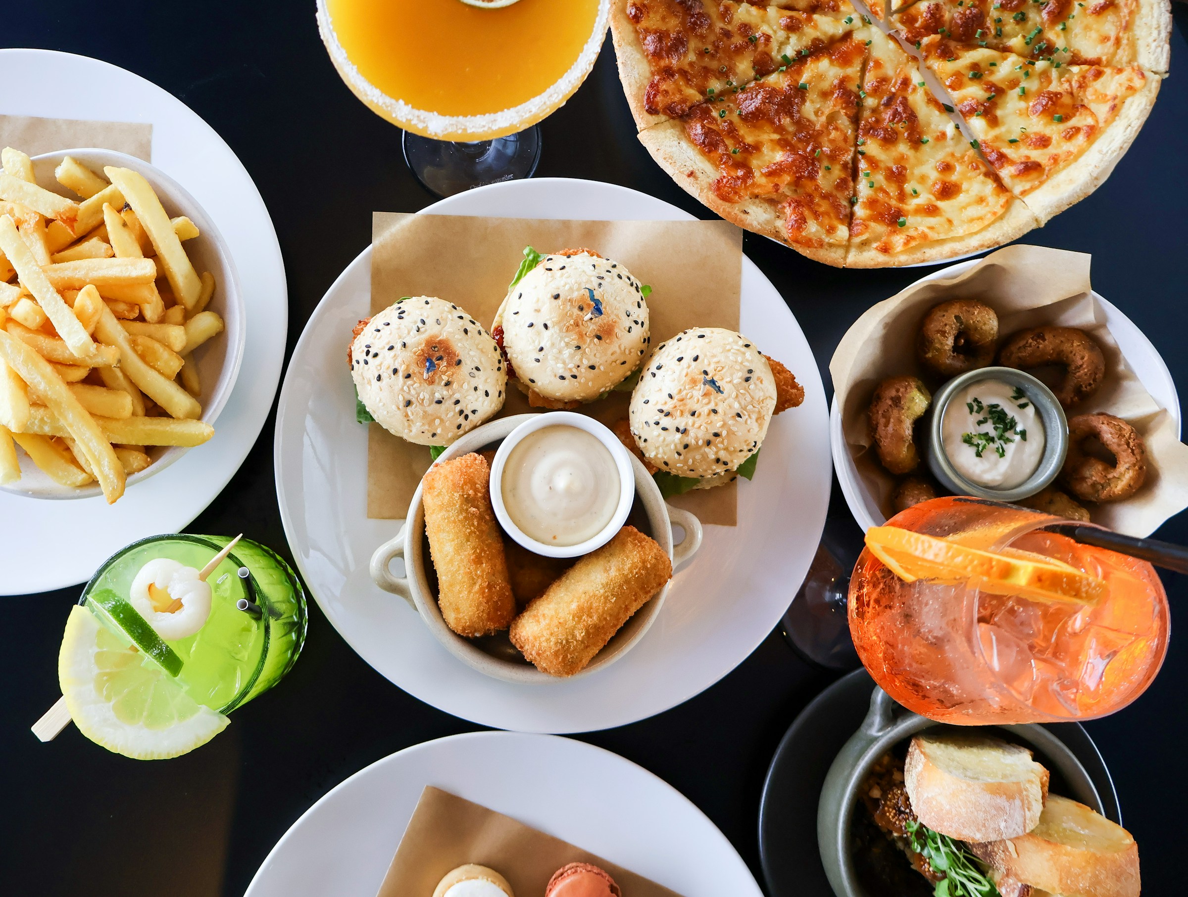 Zurich’s Culinary Scene: A Food Lover’s Zurich Transfer Guide