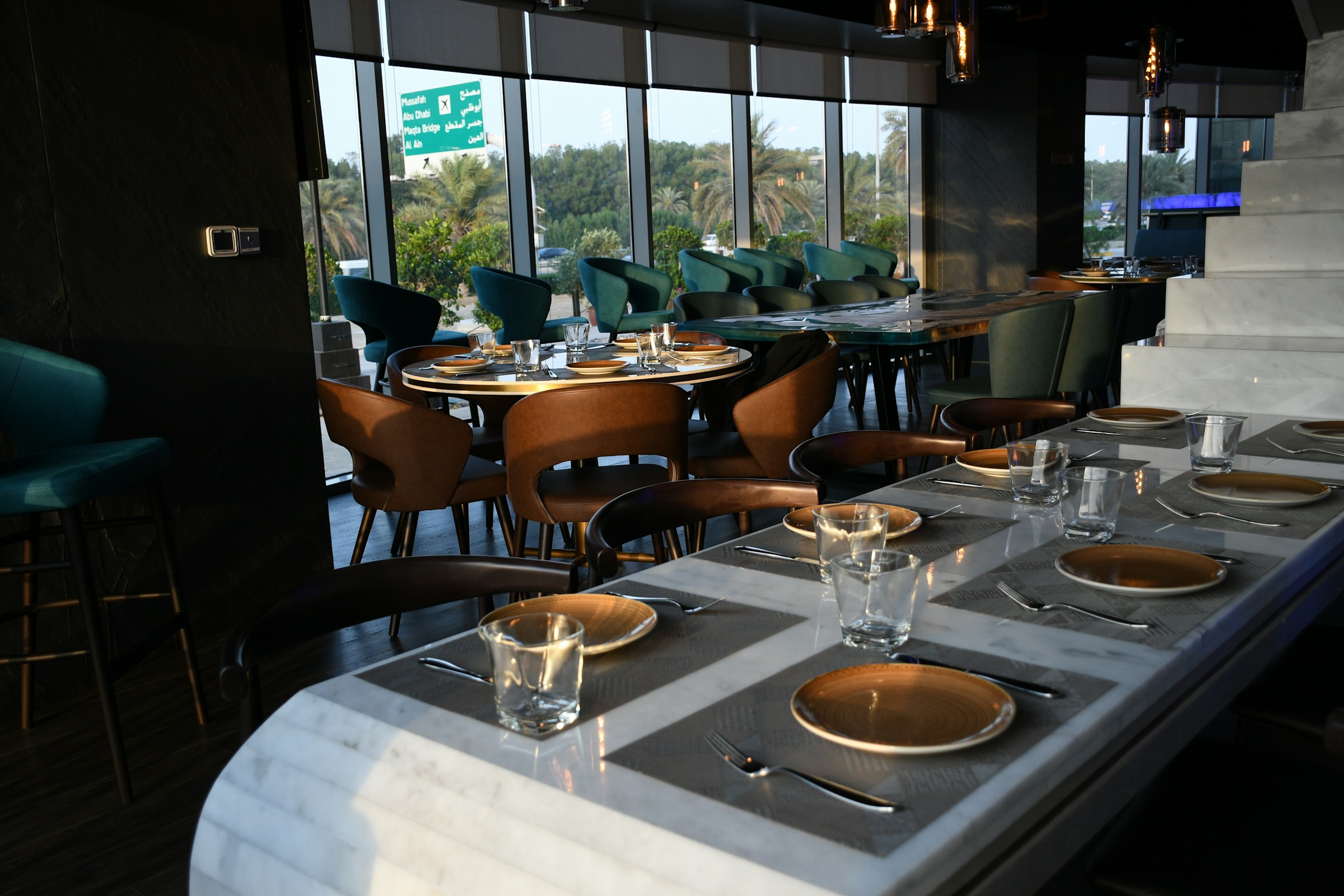 Beste Restaurants in Genf: Speisen Sie stilvoll mit einem privaten Limousinenservice
