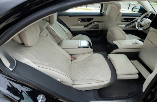 Private Chauffeur Service - zurichtaxitransfer.ch
